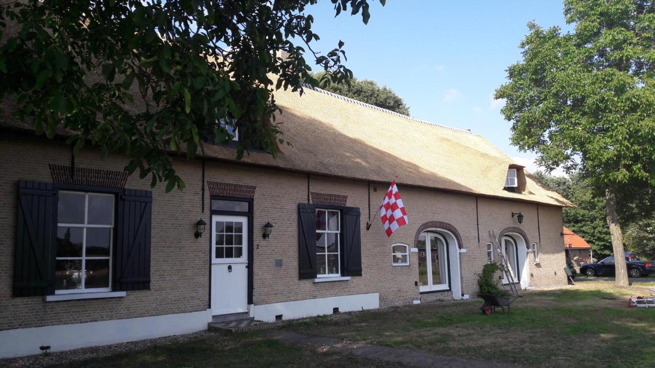 B&B Charming Farmhouse Prinsenbeek Exterior photo